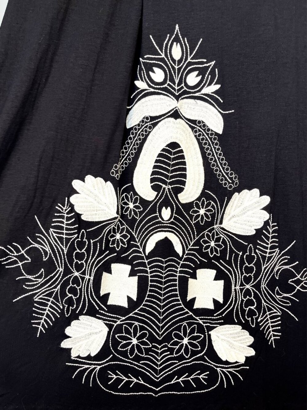 Black Maxi Boho Slip Dress XL with White Embroidered Detail spaghetti straps - Picture 5 of 7